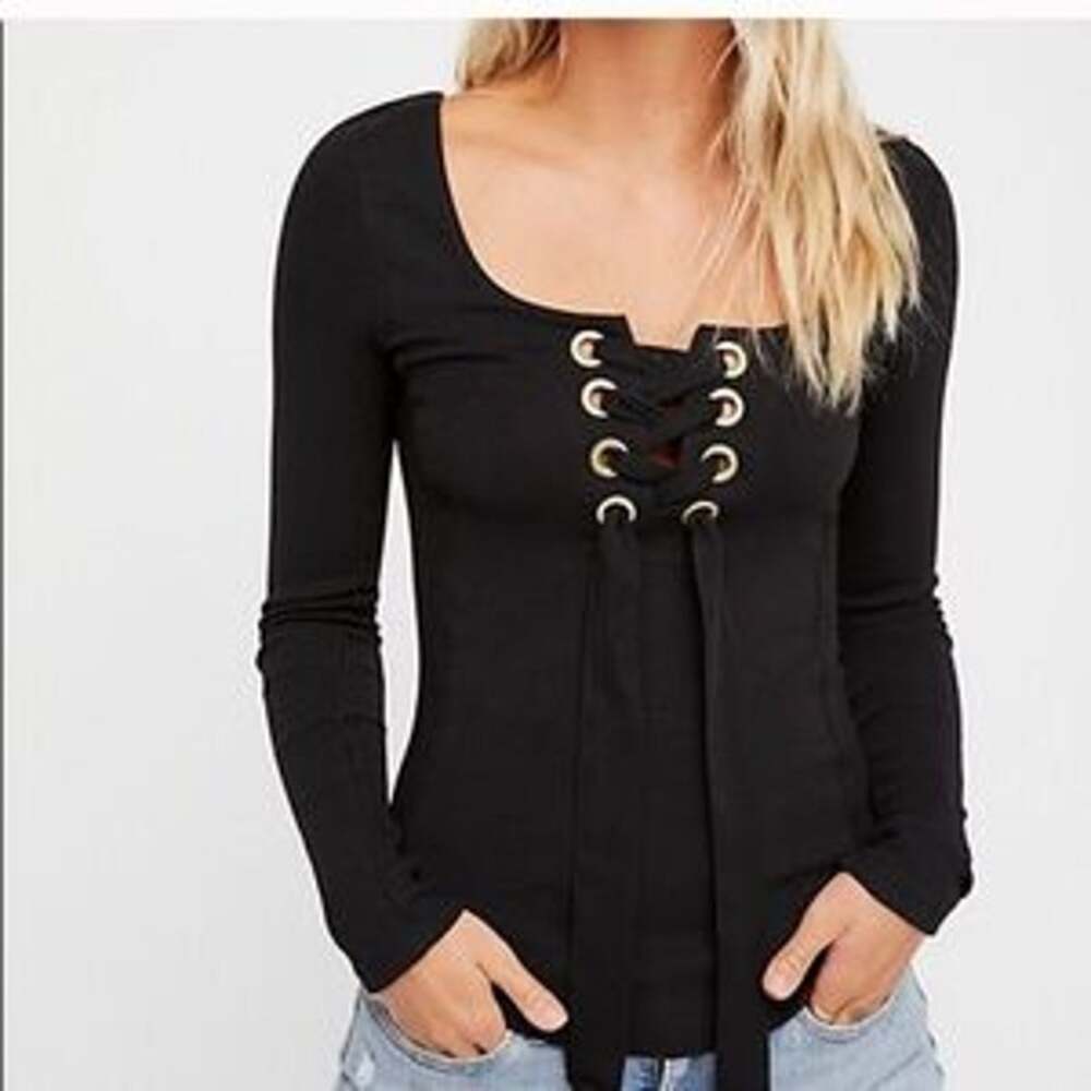 Free People Looking Back Black Long Sleeve Lace Up Blouse T Shirt Top Size XS - Picture 3 of 5